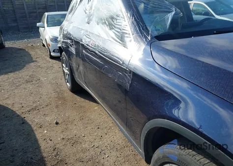 2016 Mercedes-Benz Glc 300 4Matic from USA, damaged, VIN WDC0G4KB5GF017041